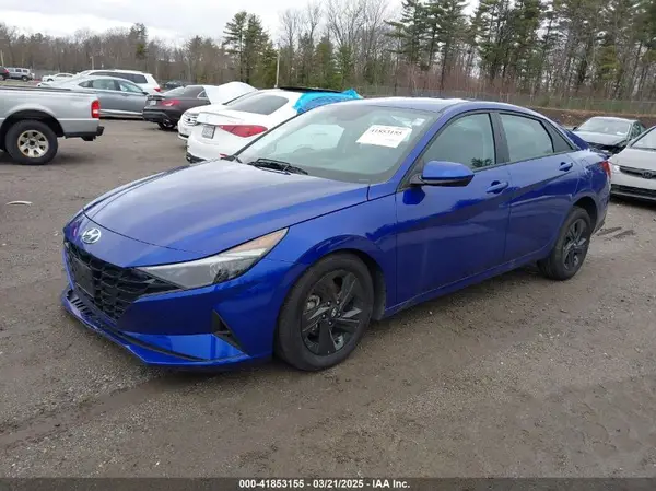 KMHLM4AG5PU571390 2023 HYUNDAI ELANTRA - Image 2