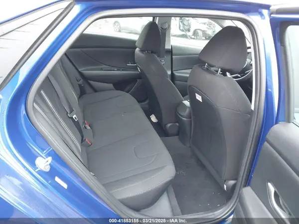 KMHLM4AG5PU571390 2023 HYUNDAI ELANTRA - Image 8