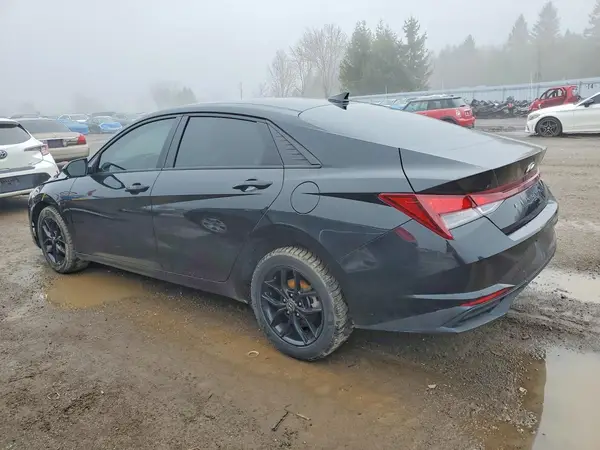 KMHLM4AG5PU587069 2023 HYUNDAI ELANTRA - Image 2