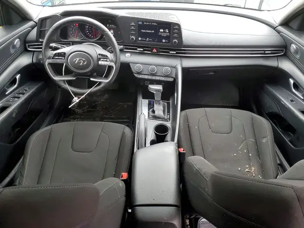 KMHLM4AG5PU587069 2023 HYUNDAI ELANTRA - Image 8