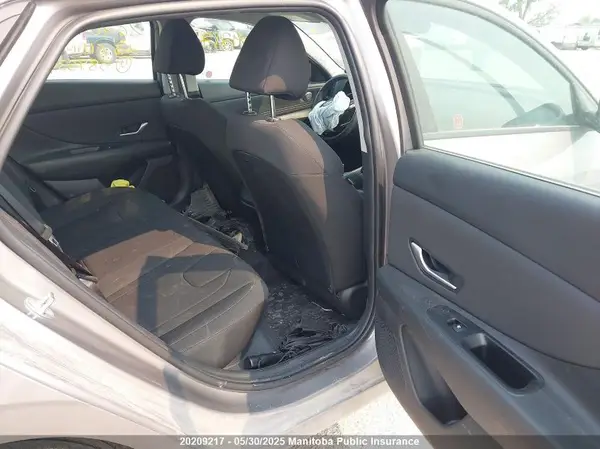KMHLM4AG5PU589534 2023 HYUNDAI ELANTRA - Image 8