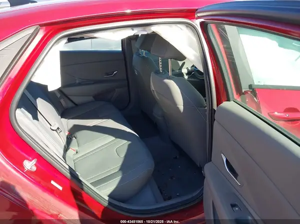 KMHLM4AG5PU594295 2023 HYUNDAI ELANTRA - Image 8