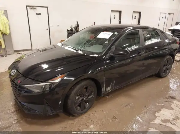 KMHLM4AG5PU595110 2023 HYUNDAI ELANTRA - Image 2