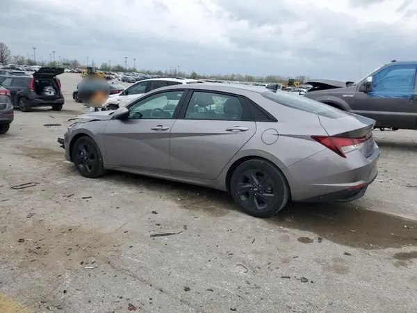KMHLM4AG5PU596757 2023 HYUNDAI ELANTRA - Image 2