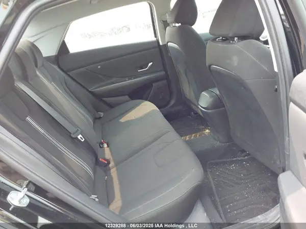 KMHLM4AG5PU601780 2023 HYUNDAI ELANTRA - Image 8