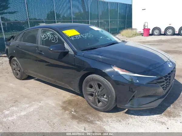 KMHLM4AG5PU613265 2023 HYUNDAI ELANTRA - Image 1
