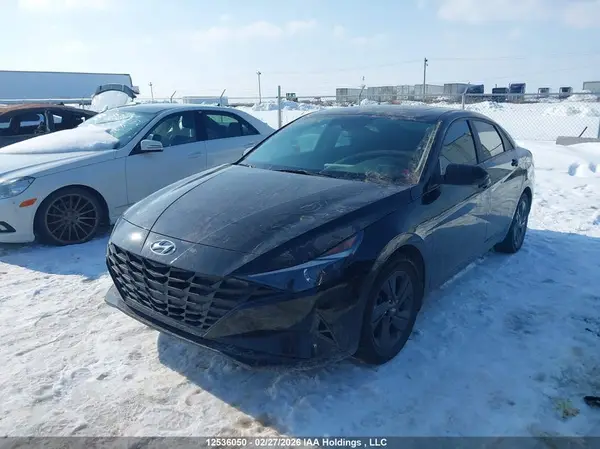 KMHLM4AG5PU629045 2023 HYUNDAI ELANTRA - Image 2