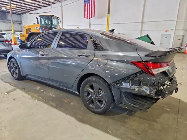 KMHLM4AG5PU629367 2023 HYUNDAI ELANTRA - Image 2