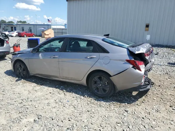 KMHLM4AG5PU630180 2023 HYUNDAI ELANTRA - Image 2