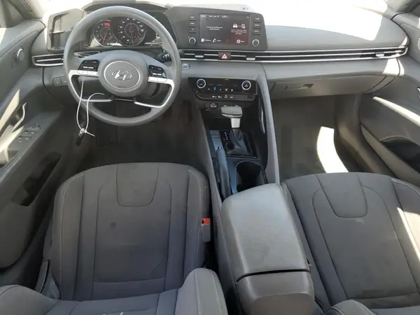 KMHLM4AG5PU630180 2023 HYUNDAI ELANTRA - Image 8