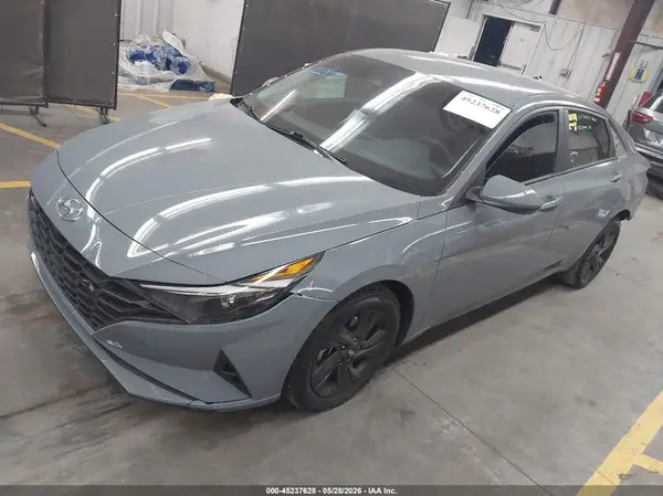 KMHLM4AG6MU065711 2021 HYUNDAI ELANTRA - Image 2