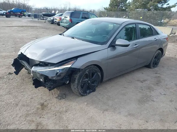 KMHLM4AG6MU070942 2021 HYUNDAI ELANTRA - Image 2