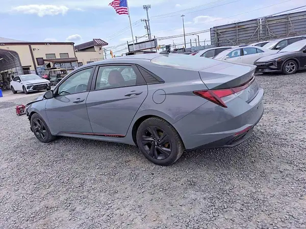 KMHLM4AG6MU091838 2021 HYUNDAI ELANTRA - Image 2