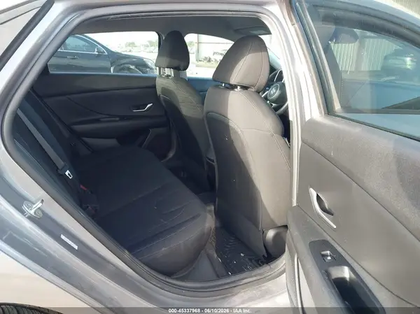 KMHLM4AG6MU094772 2021 HYUNDAI ELANTRA - Image 8