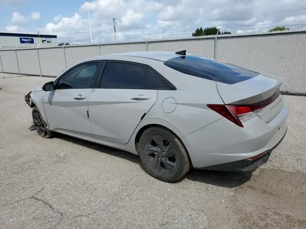 KMHLM4AG6MU107780 2021 HYUNDAI ELANTRA - Image 2