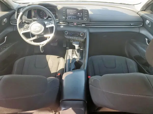 KMHLM4AG6MU126829 2021 HYUNDAI ELANTRA - Image 8