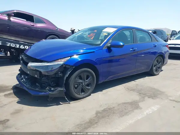 KMHLM4AG6MU155828 2021 HYUNDAI ELANTRA - Image 2