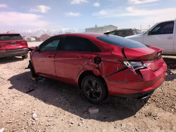 KMHLM4AG6MU155893 2021 HYUNDAI ELANTRA - Image 2