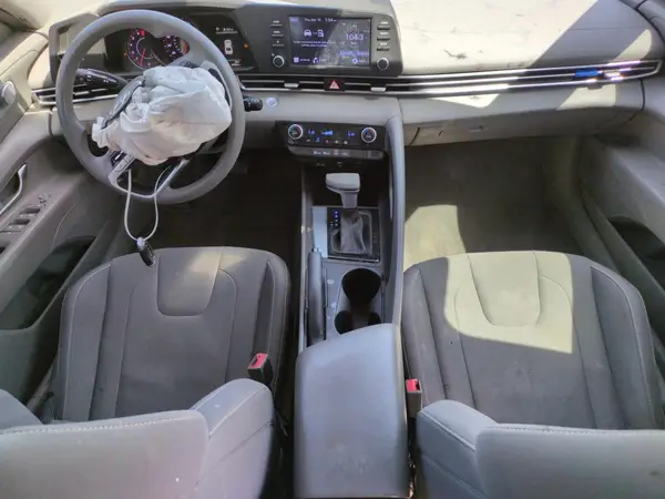 KMHLM4AG6MU155893 2021 HYUNDAI ELANTRA - Image 8