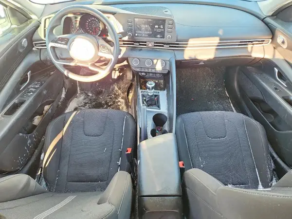 KMHLM4AG6MU161127 2021 HYUNDAI ELANTRA - Image 8
