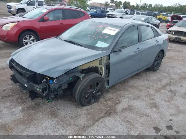 KMHLM4AG6MU212660 2021 HYUNDAI ELANTRA - Image 2