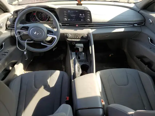 KMHLM4AG6NU218010 2022 HYUNDAI ELANTRA - Image 8