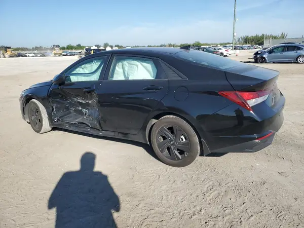 KMHLM4AG6NU218346 2022 HYUNDAI ELANTRA - Image 2