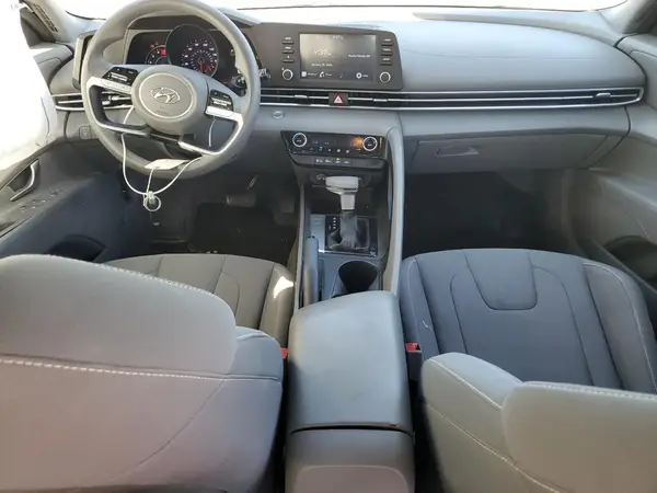 KMHLM4AG6NU218346 2022 HYUNDAI ELANTRA - Image 8