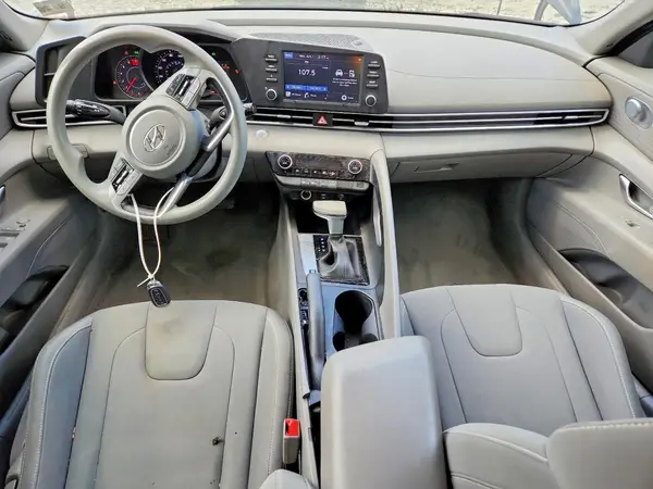 KMHLM4AG6NU221053 2022 HYUNDAI ELANTRA - Image 8
