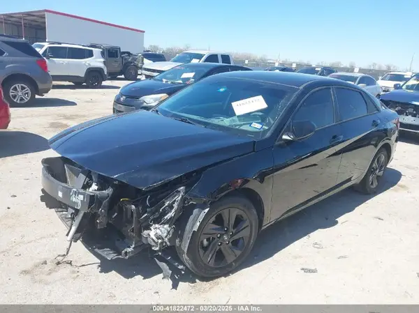KMHLM4AG6NU224633 2022 HYUNDAI ELANTRA - Image 2