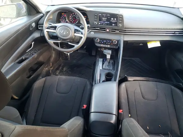 KMHLM4AG6NU245398 2022 HYUNDAI ELANTRA - Image 8