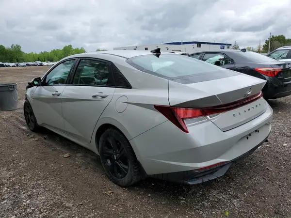 KMHLM4AG6NU257468 2022 HYUNDAI ELANTRA - Image 2