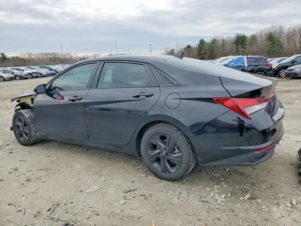 KMHLM4AG6NU290454 2022 HYUNDAI ELANTRA - Image 2