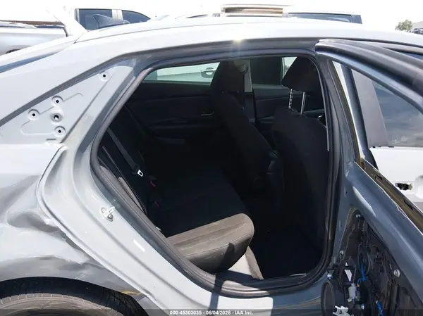 KMHLM4AG6NU348949 2022 HYUNDAI ELANTRA - Image 8