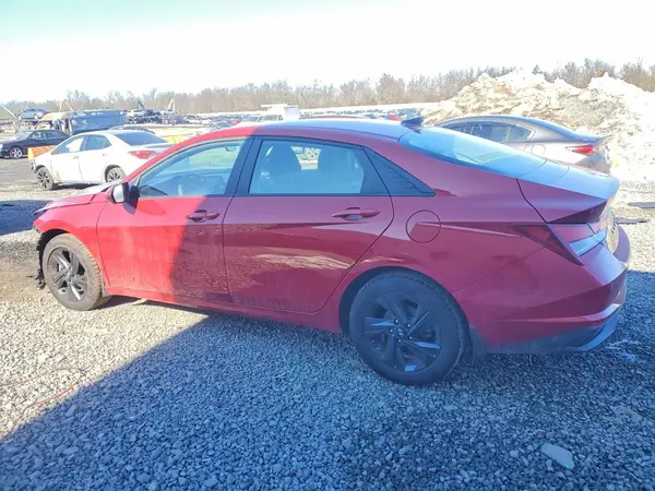 KMHLM4AG6NU353360 2022 HYUNDAI ELANTRA - Image 2