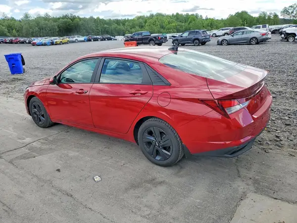 KMHLM4AG6NU356386 2022 HYUNDAI ELANTRA - Image 2
