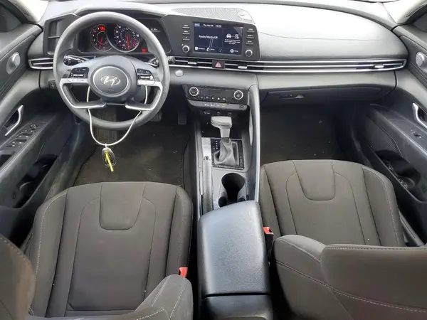 KMHLM4AG6NU356386 2022 HYUNDAI ELANTRA - Image 8