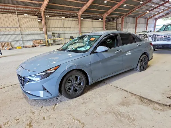 KMHLM4AG6NU361264 2022 HYUNDAI ELANTRA - Image 1