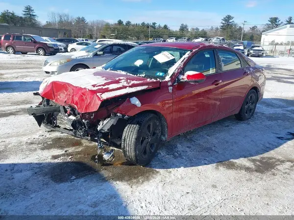 KMHLM4AG6PU373448 2023 HYUNDAI ELANTRA - Image 2