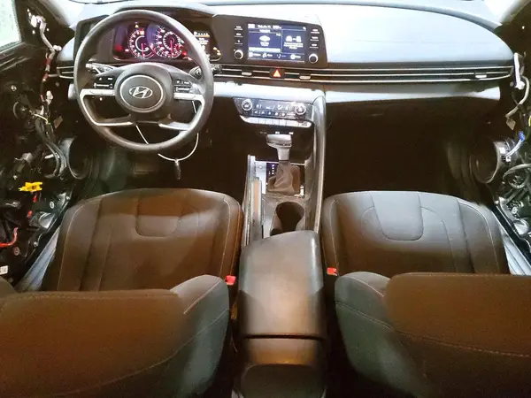 KMHLM4AG6PU374079 2023 HYUNDAI ELANTRA - Image 8