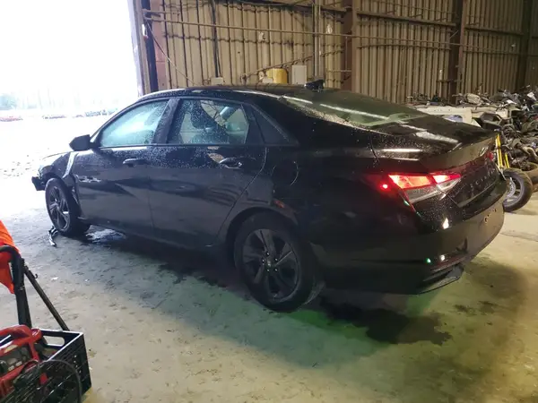 KMHLM4AG6PU377001 2023 HYUNDAI ELANTRA - Image 2