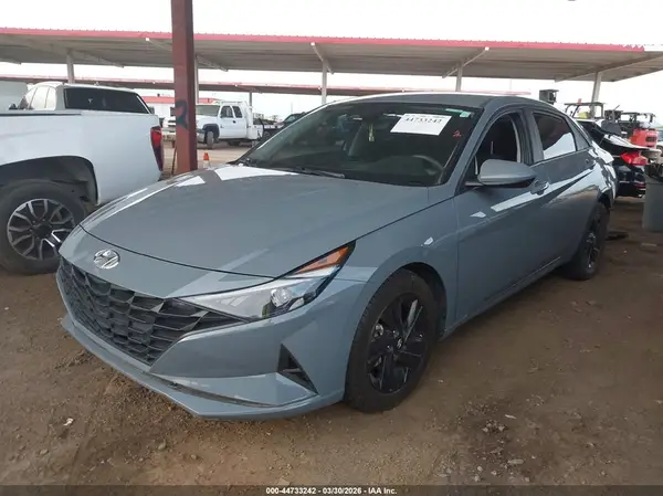 KMHLM4AG6PU390976 2023 HYUNDAI ELANTRA - Image 2
