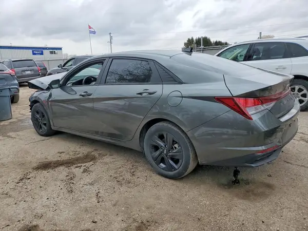 KMHLM4AG6PU396731 2023 HYUNDAI ELANTRA - Image 2