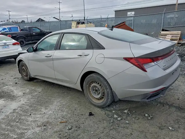 KMHLM4AG6PU398026 2023 HYUNDAI ELANTRA - Image 2