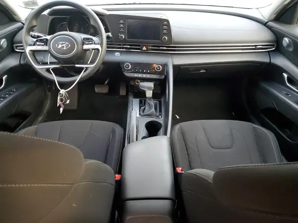 KMHLM4AG6PU407033 2023 HYUNDAI ELANTRA - Image 8