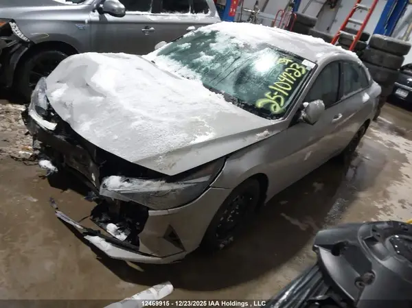 KMHLM4AG6PU414127 2023 HYUNDAI ELANTRA - Image 2