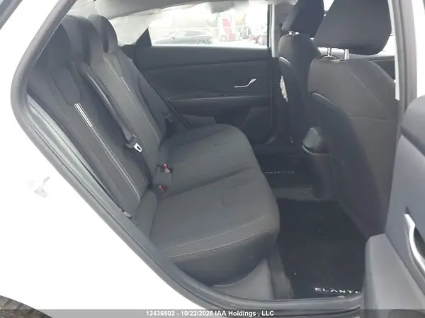 KMHLM4AG6PU418002 2023 HYUNDAI ELANTRA - Image 8