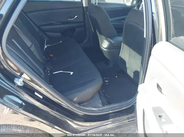 KMHLM4AG6PU426505 2023 HYUNDAI ELANTRA - Image 8