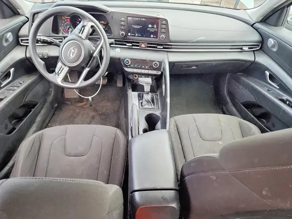 KMHLM4AG6PU436726 2023 HYUNDAI ELANTRA - Image 8