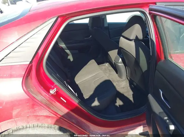 KMHLM4AG6PU444387 2023 HYUNDAI ELANTRA - Image 8